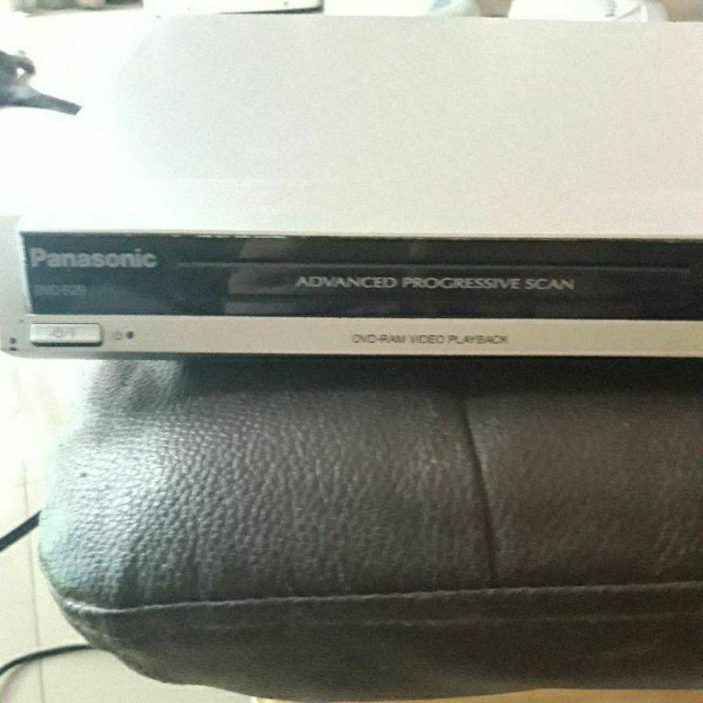 เครื่องเล่นดีวีดี DVD พานาโซนิค Panasonic รุ่น DVD-S29 ไม่มีรีโมท
