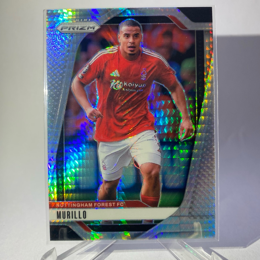 การ์ดนักฟุตบอล MURILLO, (PRIZM),  NOTTINGHAM FOREST, PANINI PRIZM 2025