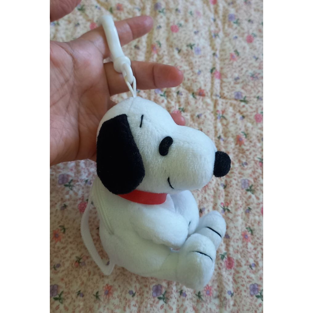 ตัวห้อยตุ๊กตาพร้อมกระเป๋าSnoopy