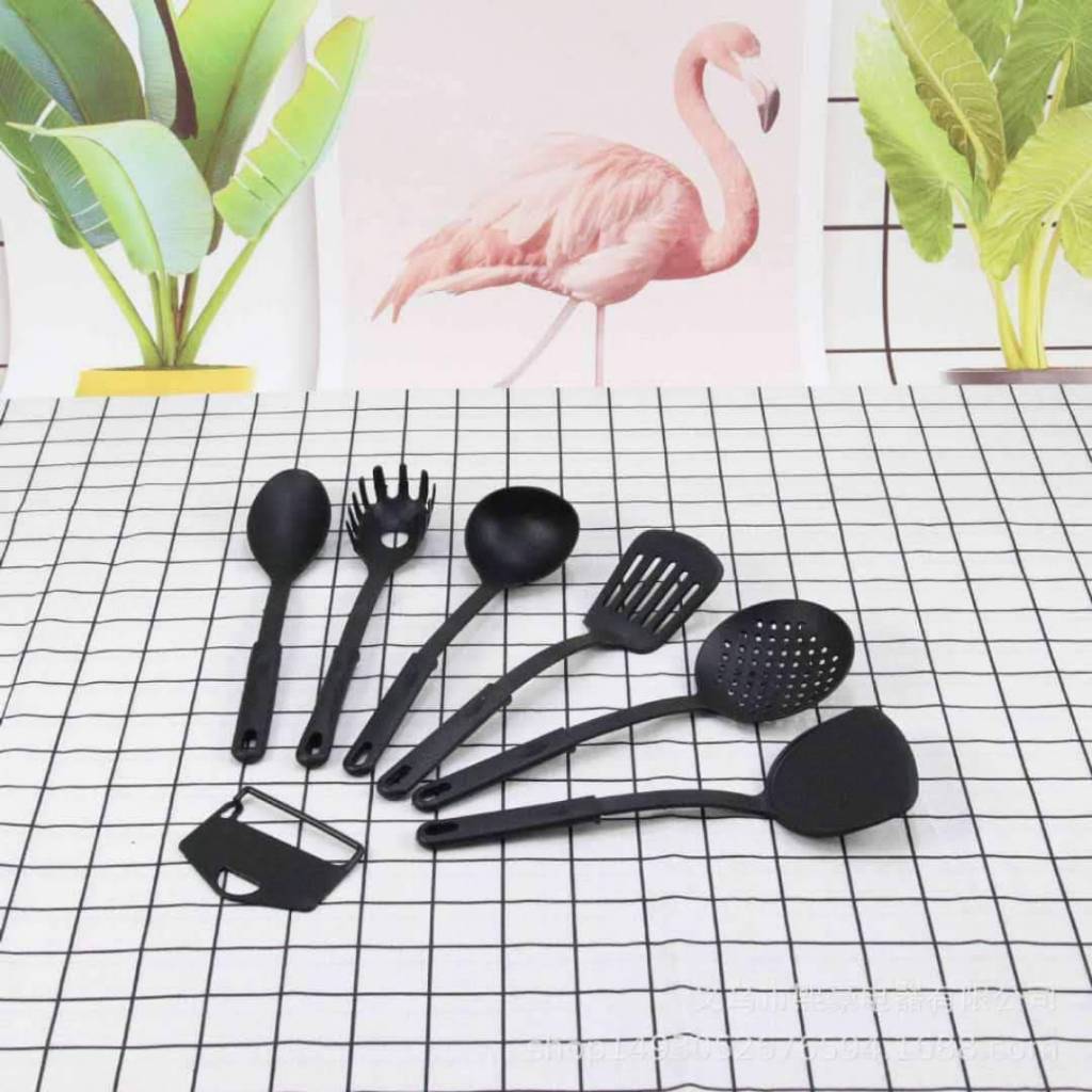 KONO ชุดเครื่องครัว13ชิ้น กระทะเหล็ก ชุดหม้อเคลือบสีดํา กระทะและไม้พาย กระทะเคลือบเทปล่อน ชุดหม้อและกระทะเคลือบเทปล่อน - รูปที่ 4