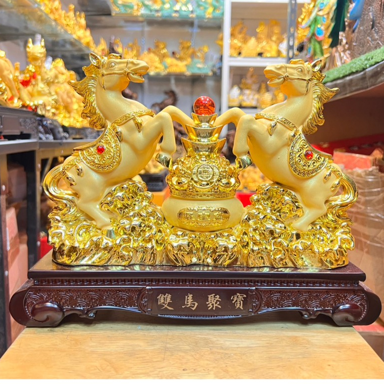ม้าจีน ม้าคู่ ม้ามงคล ม้ายกขาคู่ พร้อมถังทอง งานเรซิ่นพ่นทรายทอง สูง​ 10 และ 12นิ้ว เสริมฮวงจุ้ย เสริมดวง การงาน การเงิน