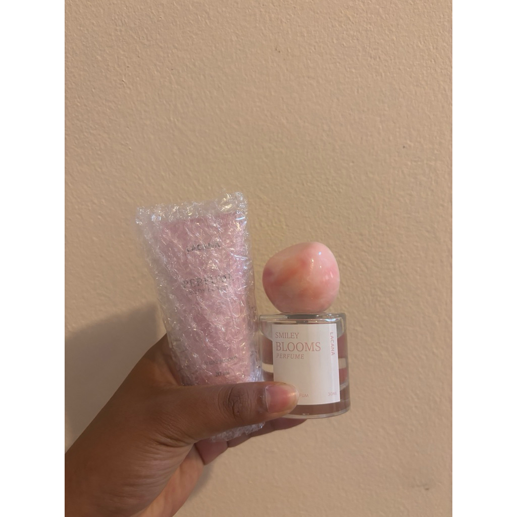 lacana น้ำหอมsmiley+ lotion