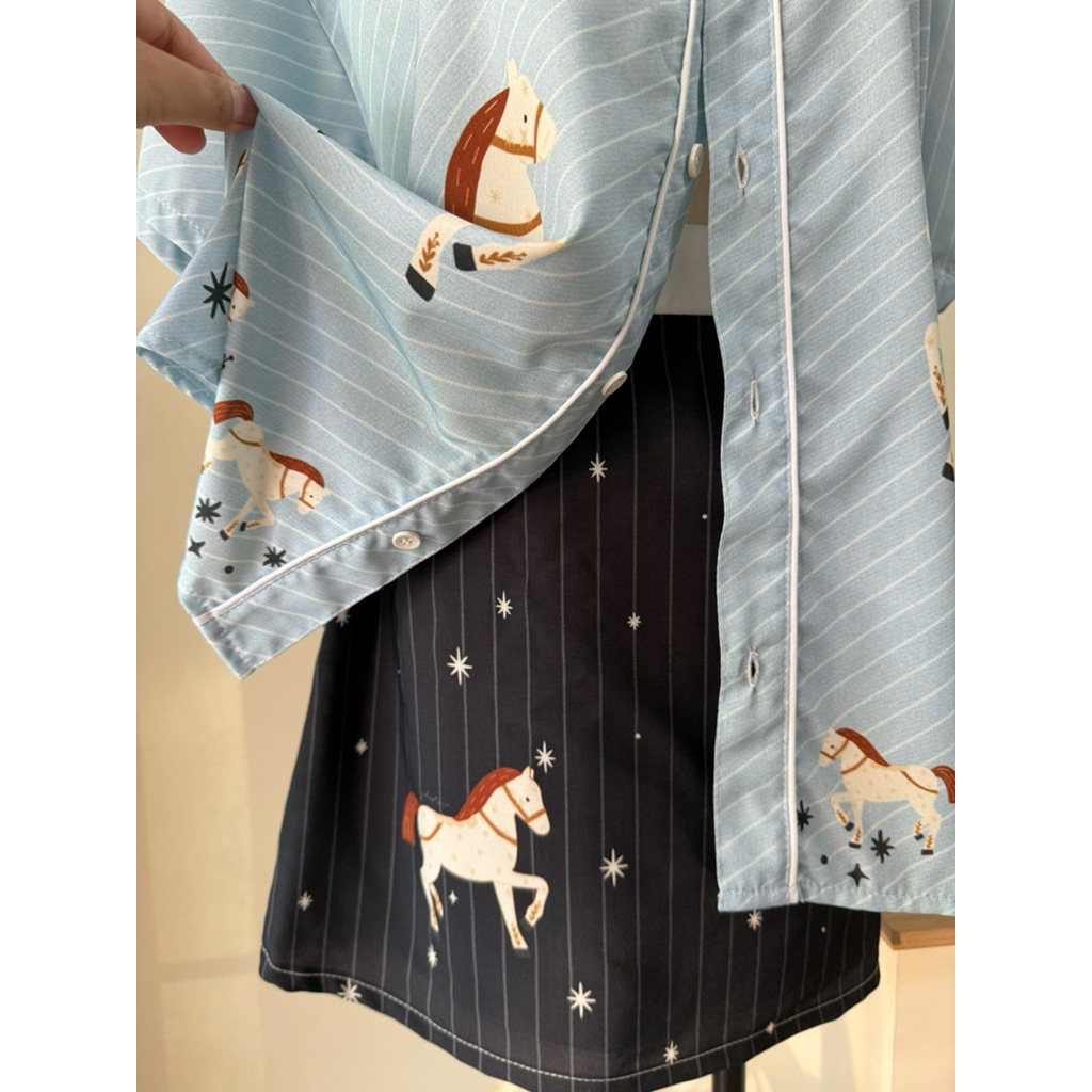 Horse with star เสื้อเชิ้ตสีฟ้าลายม้า ราคา ถูกที่สุด ดีลบีเคเค แกลเลอรีภาพที่ 6