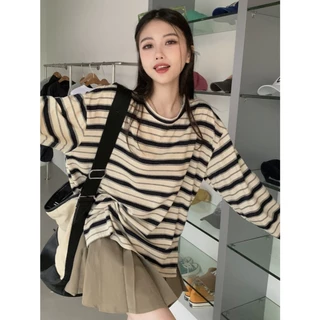 พร้อมส่งในไทย** เสื้อแขนยาวคอกลม เสื้อลายทางผ้านิ่ม ใส่ลำลอง Y304