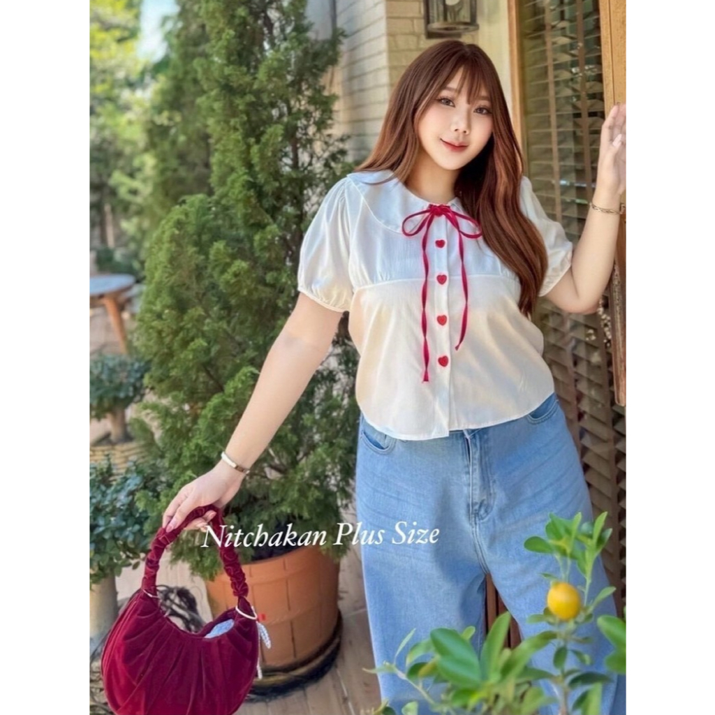 เสื้อคอปกผูกโบว์กระดุมหัวใจ ด้านหลังมีสายผูกเอว plussize