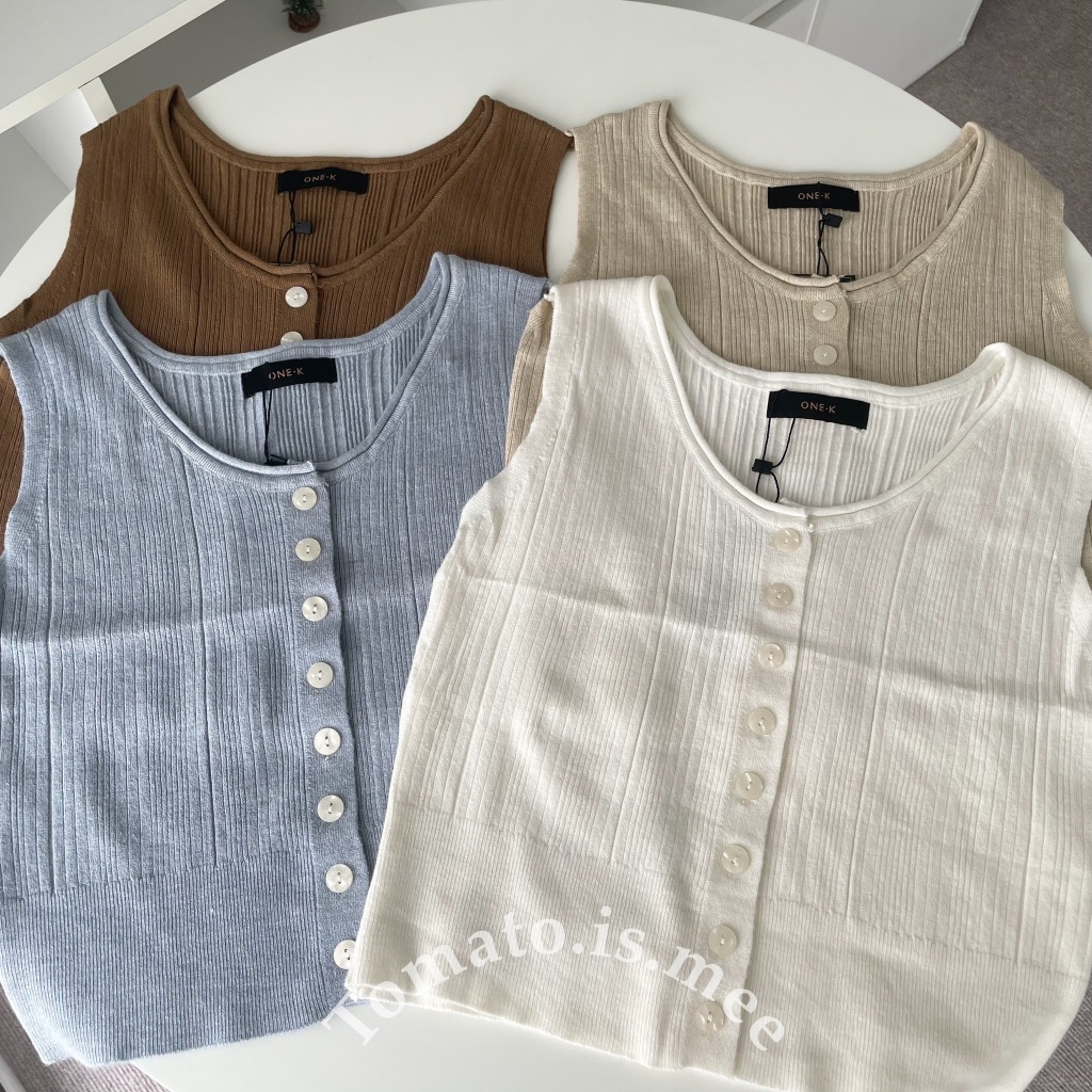 เสื้อกล้ามไหมพรมแขนกุด มีกระดุมด้านหน้า เสื้อกล้ามมีกระดุม สไตล์เกาหลี ผ้านิ่มใส่สบาย พร้อมส่ง 4 สี!!! (SY23148)