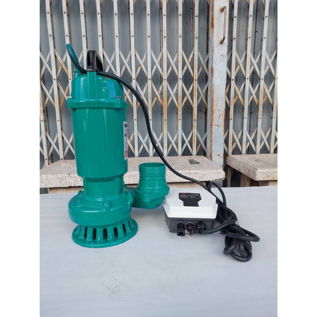 ปั๊มแช่ 3 น้ิว โซล่าเซลล์DAXIN 900 w 48 V ใช้กับแผงโซล่าเซลล์600 2แผง