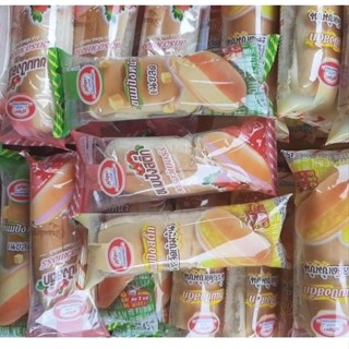 ขนมปังยาว [แบบรวม] จำนวน 40 ห่อราคา 220 บาท