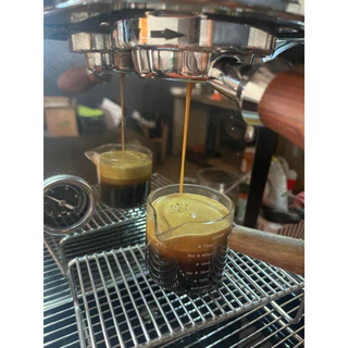 เมล็ดกาแฟคั่วสดใหม่หอมสะใจดอยช้าง เกรด A พรีเมียมจากสวนคุณยาย