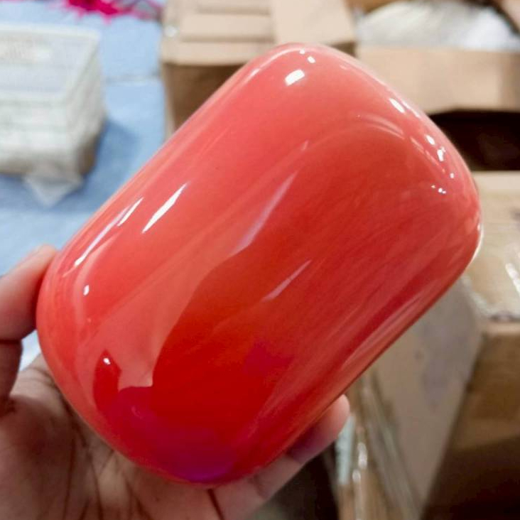 แจกัน แจกันดอกไม้ แจกันสไตล์มินิมอล แจกันลายสีแดง สวยงาม แจกันสวยๆ แจกันเซรามิค