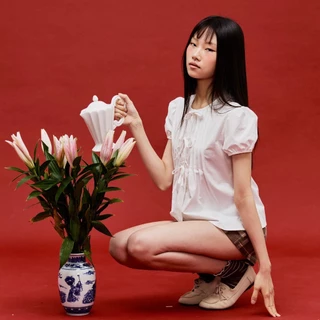 CHUUCHOP - (S-4XL) Yumi Blouse เสื้อเบลาส์แขนตุ๊กตา สไตล์จีน (C8483)