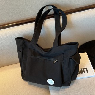 กระเป๋าผ้าไนล่อน แฟชั่นนักศึกษา สไตล์เกาหลี มีช่องเยอะด้านหน…