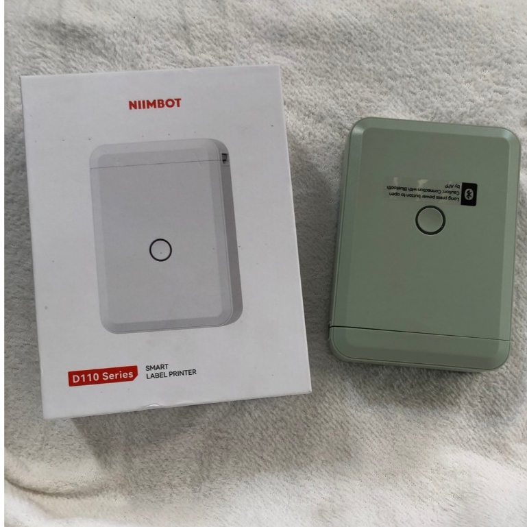 NIIMBOT D110 เครื่องพิมพ์ฉลากบลูทูธขนาดเล็ก