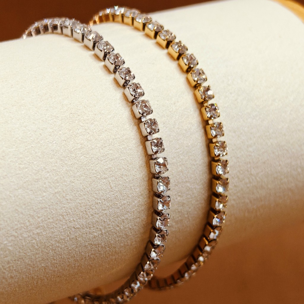 Vachana - Tennis Bracelet (สร้อยข้อมือเพชร cz)
