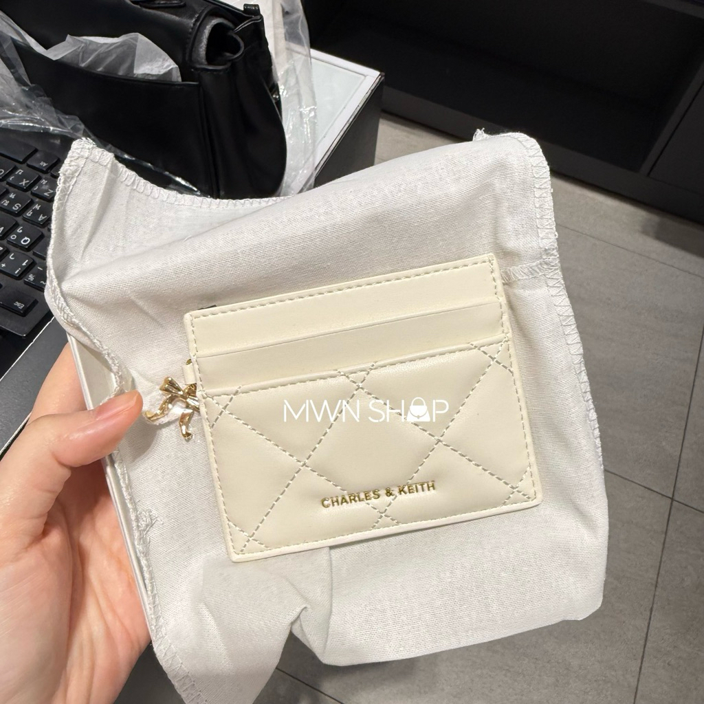Charles&keith กระเป๋าใส่บัตร มีโค้ดลด30% arrietty พร้อมกล่อง ถุงกระดาษ ของแท้จากชอป ราคา ถูกที่สุด ดีลบีเคเค แกลเลอรีภาพที่ 9