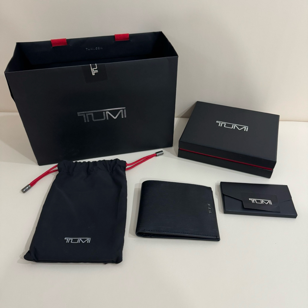 (ใหม่) กระเป๋าสตางค์ TUMI Global Double Billfold สี Black Smooth