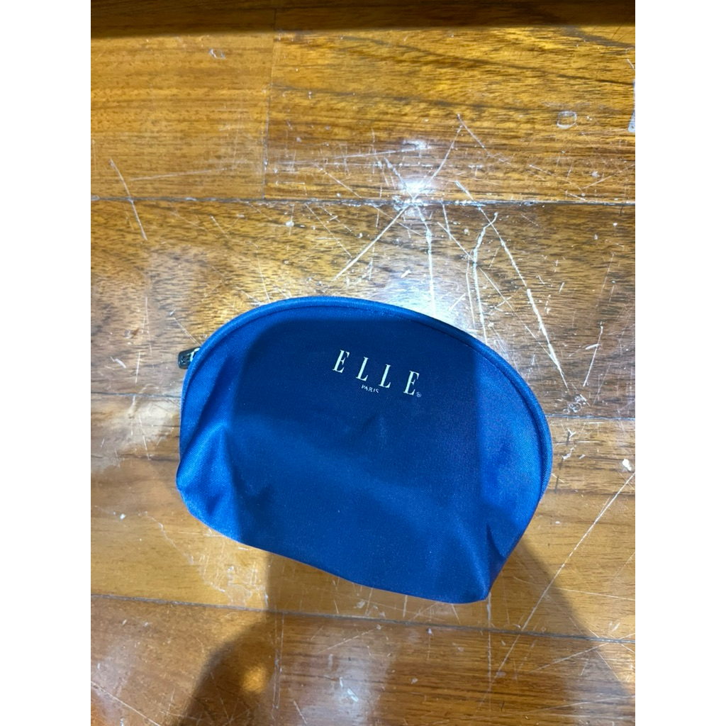 กระเป๋าตังค์ ELLE ของแท้