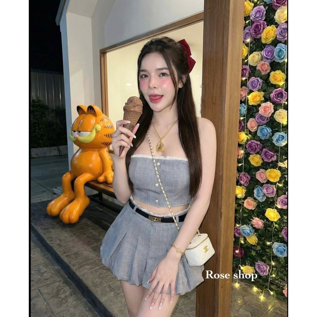 Phapassz - เซต3ชิ้น ผ้าsnow เกาะอกแต่งกระดุมมุก ขอบลูกไม้เสริมฟองน้ำ สม็อคหลังซิปข้าง กระโปรงบอลลูนแถมเข็มขัด #Rose shop