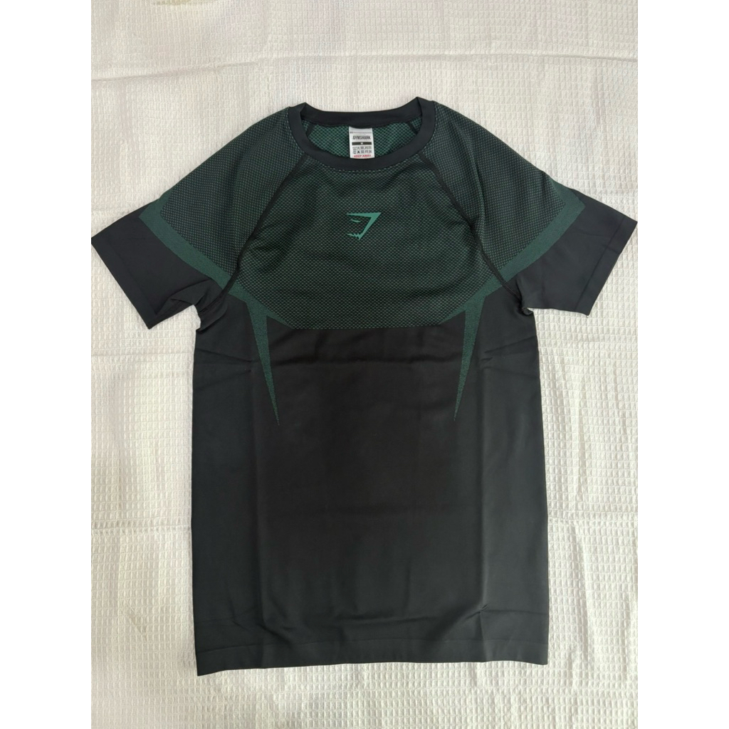 [พร้อมส่ง] Size M Gymshark Onyx V5.0 T-Shirts Green