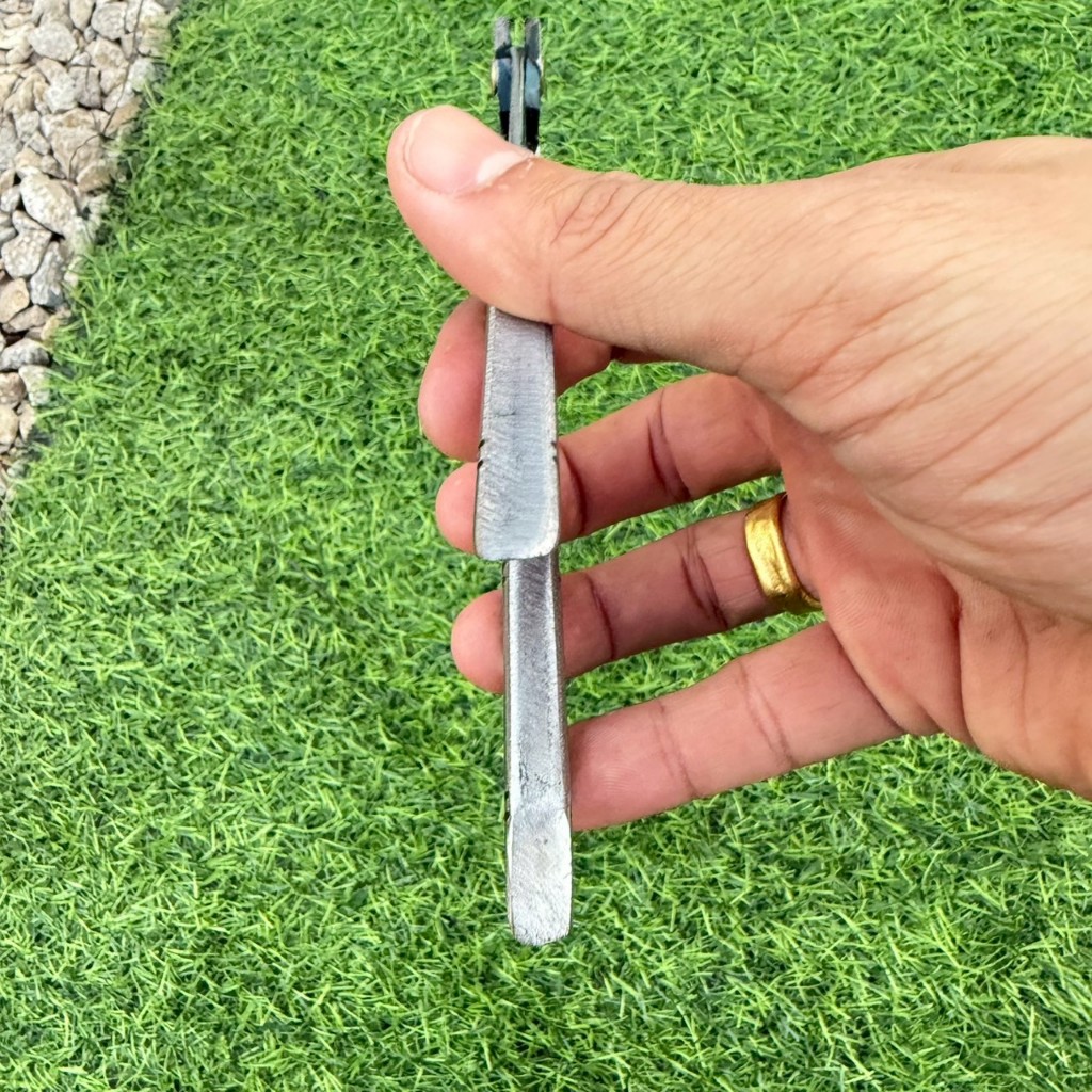 มีดผ่าหมาก ทำจากเหล็กแหนบ มีดสนาค กรรไกรหนีบหมาก มีดสับหมากสด จำนวน1เล่ม พร้อมส่ง - รูปที่ 4