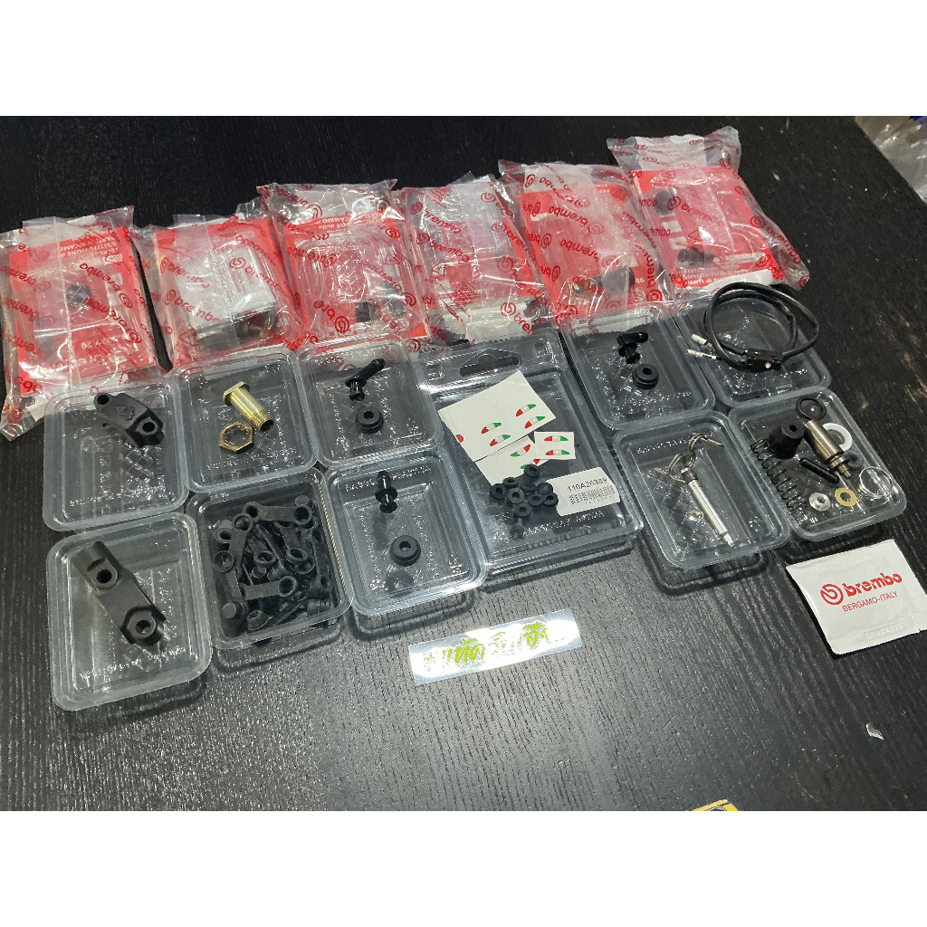 รวมอะไหล่ปั้ม Bremboแท้100% ชุดซ่อมฐานดำ-สลักปักข้าง-สวิตไฟเบรคฐานดำ-สติ๊กเกอร์อิตาลี่-ท่อน้ำมัน