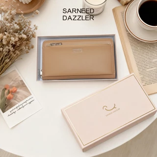 SARNEED Allure Wristlet กระเป๋าสตางค์ใบยาว (อะ-ลัวร์) พร้อมสายคล้องมือ หนังPU พรีเมียม นุ่มเบา ใส่แบงก์พันได้ไม่ต้องพับ