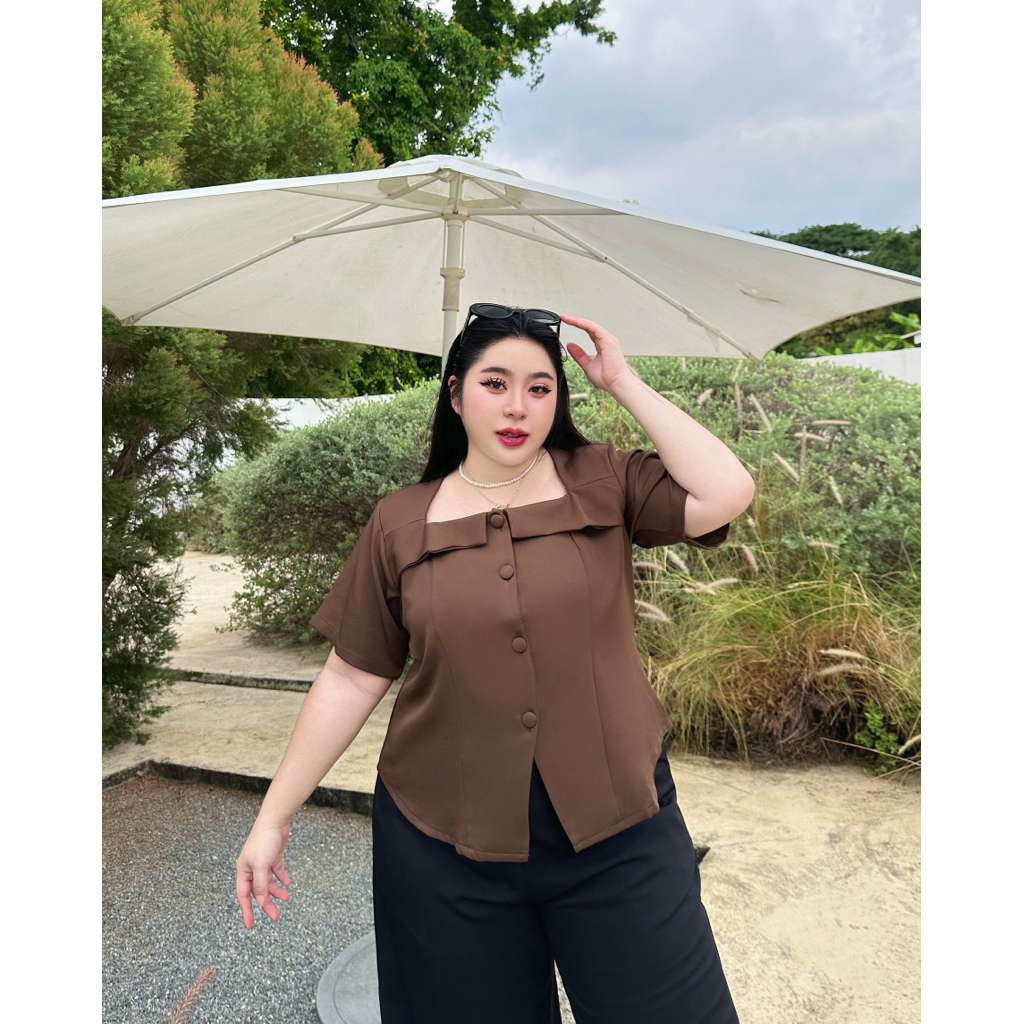 เสื้อสาวอวบแต่งกระดุมน่ารักคอปกตุ๊กตาอก38-52นิ้ว รหัส B49