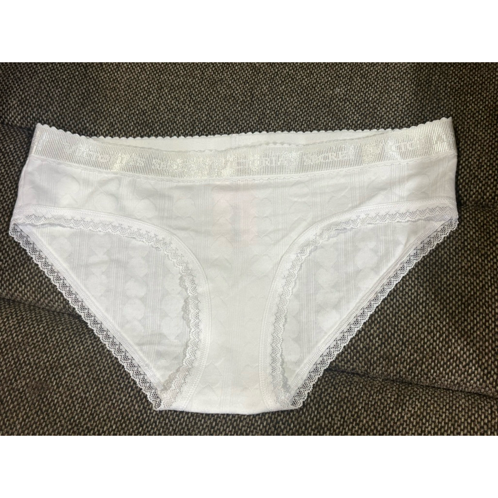 กางเกงในลูกไม้ วิคเตอเรีย ซีเครต ฉลุลาย🤍 Victoria’s Secret Panty Lace Pointelle ของแท้ รุ่น Bikini size S น่ารัก ผ้านุ่ม