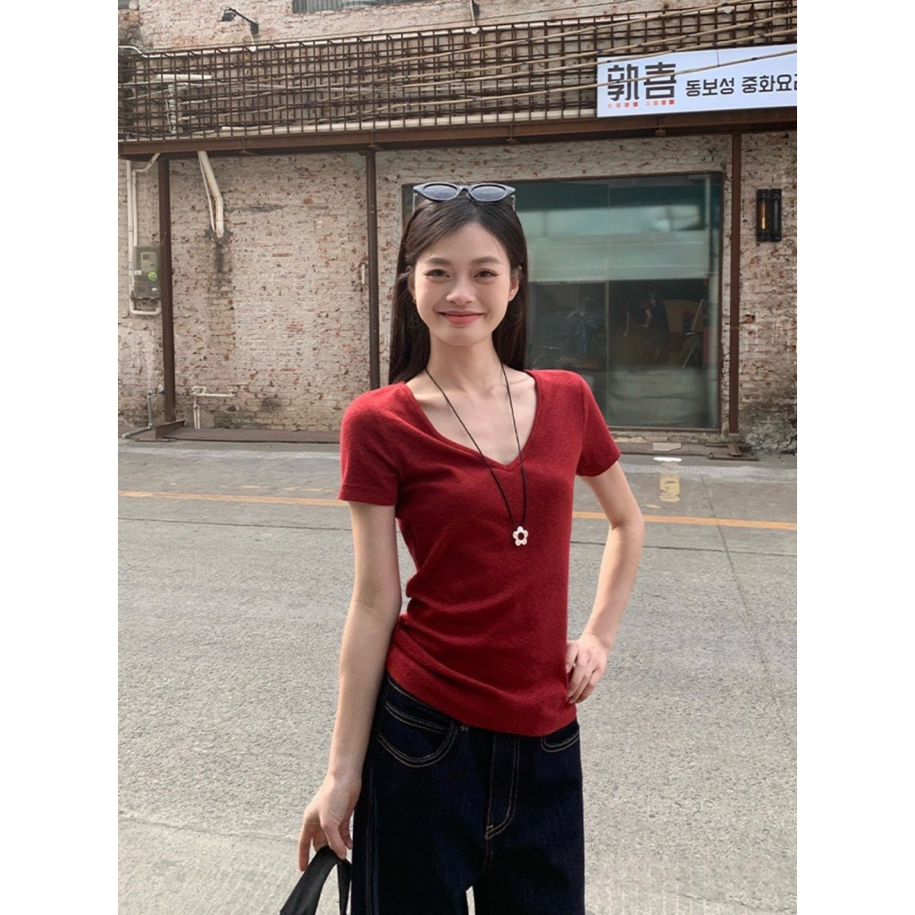 9000# เสื้อคอวีแขนสั้น เนื้อผ้ายืดหยุ่นได้เยอะ งานสวย TAG:WG.WE 🇰🇷 - รูปที่ 4