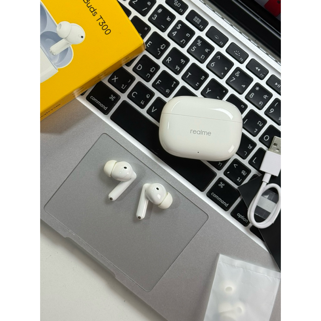 - Realme Buds T300  - สภาพเครื่อง : 95%