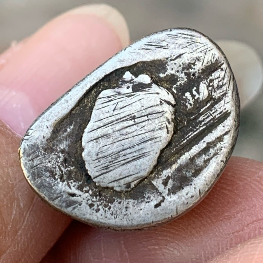 หลวงพ่อเงิน พิจิตร เนื้อแก่เงิน ส่งตามรูป พระเครื่อง พ่อเงิน - รูปที่ 4