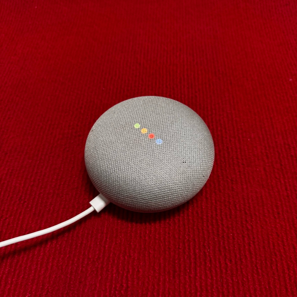Google Home Mini (Gen 1) รุ่น H0A ลำโพงอัจฉริยะ สั่งงานภาษาไทยได้ สภาพสวย พร้อมใช้งาน