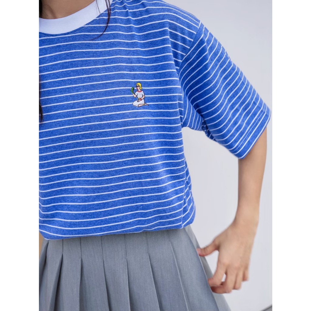 BANGKOK TALES: TOP-เสื้อยืด-เจนเศรษฐี-แขนสั้น-ลายทาง-ฟ้า-นางกวัก ราคา ถูกที่สุด ดีลบีเคเค แกลเลอรีภาพที่ 7