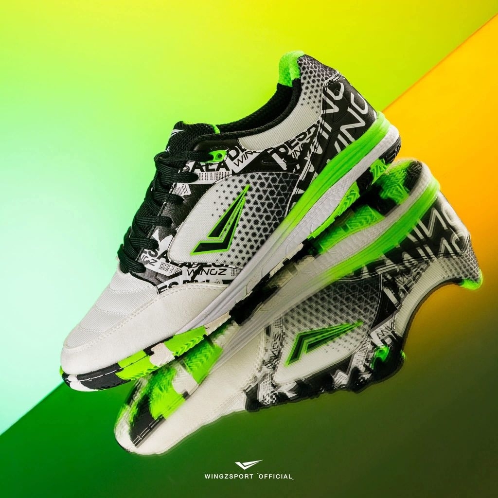 สินค้าลิขสิทธิ์[ของแท้100%]รองเท้าฟุตซอล WINGZ FUTSAL D-SALA WH/BK