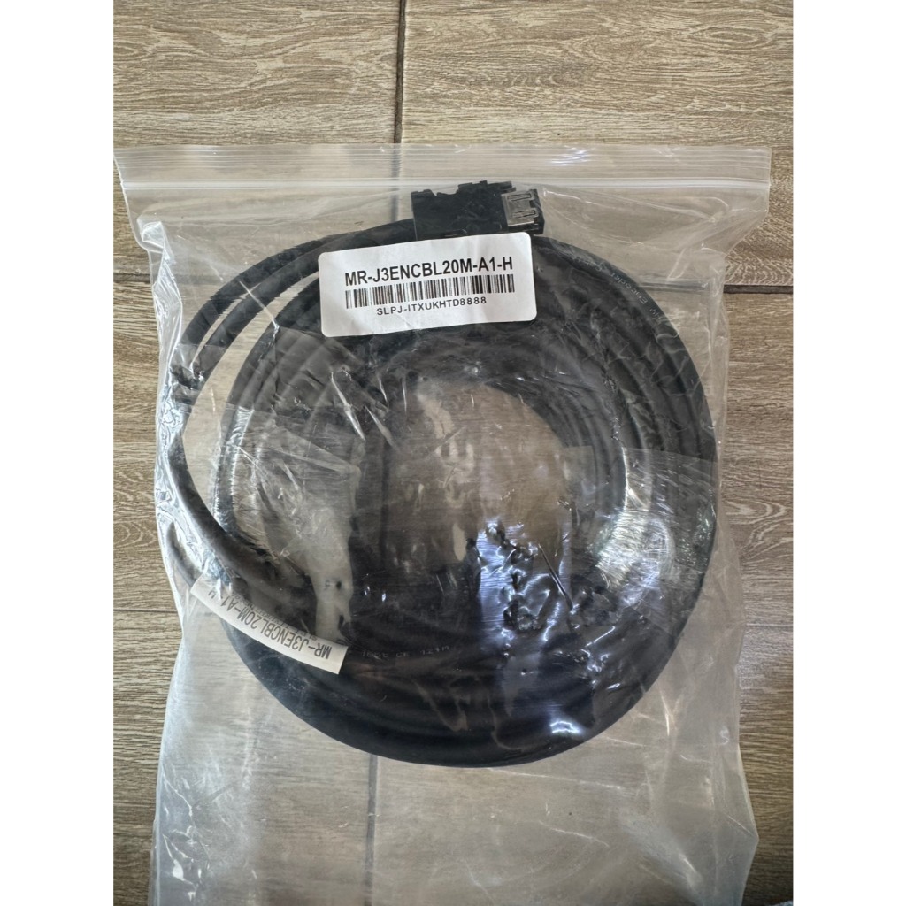 CABLE ENCODER : MR-J3ENCBL20M-A1-H ราคารวมVatมีสต๊อกในไทย