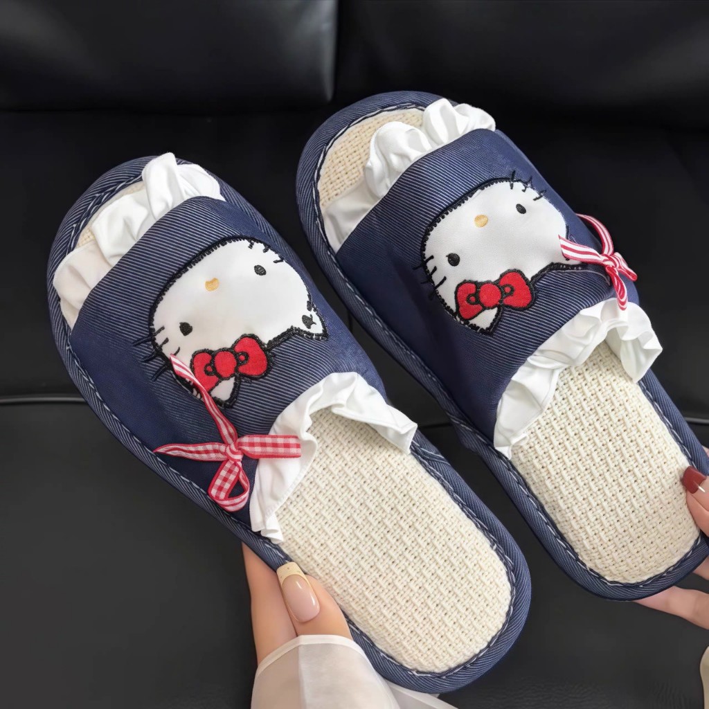 ส่งด่วน Slipper Kitty รองเท้าแต่งระบายขอบ คิตตี้ รองเท้าใส่ในบ้าน สลิปเปอร์ น่ารัก สไตล์เกาหลี 49097