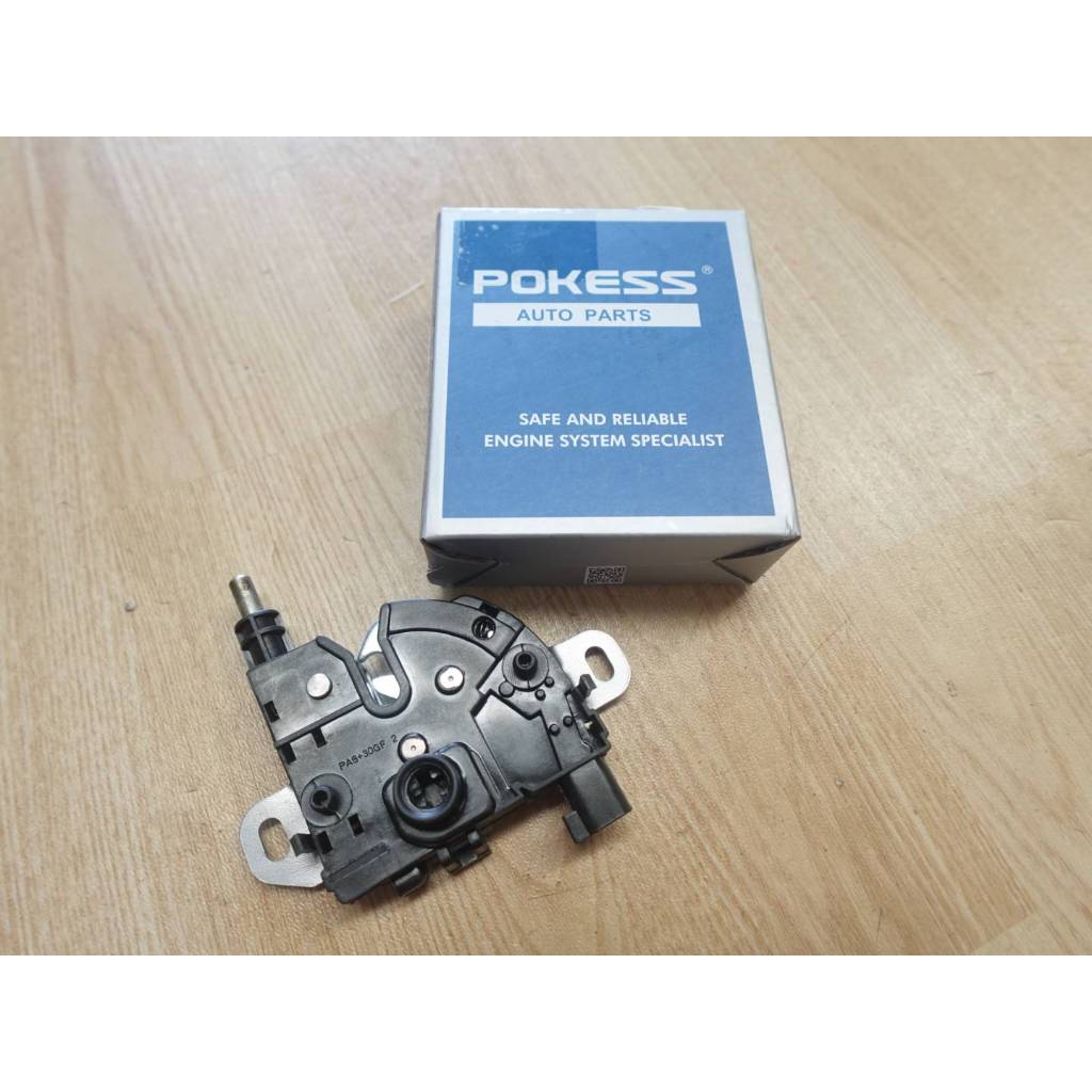 กลอนล็อคฝากระโปรงหน้า(Hood cover lock block) Ford Focus MK2.5 ปี 2009 - 2011