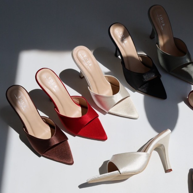 YOURSHOES B20 (เท้าอวบ +1ไซส์) / รองเท้าส้นสูง 3.8นิ้ว รองเท้าปลายแหลม