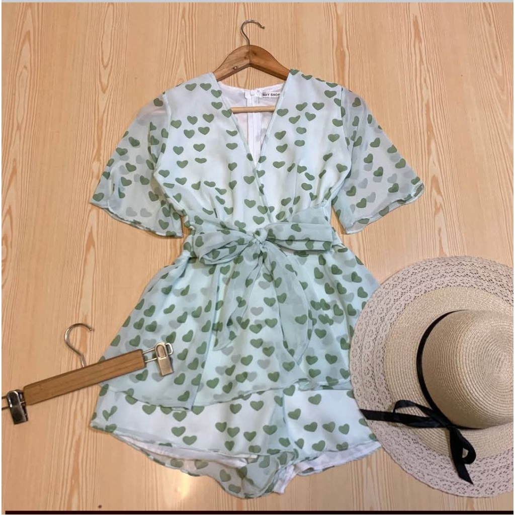 จั๊มงานป้าย nuy shop S