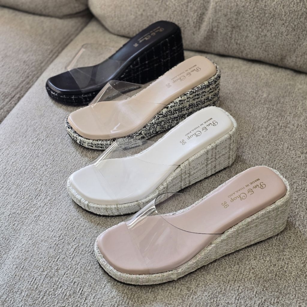 🍃🍂OHODOODEE🍂🍃 รองเท้าส้นเตารีดสูง หน้าสวมใส ด้านข้างผ้าทวิต สูง 3 นิ้ว ( CH001 ) พร้อมส่ง 💗