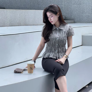 Waffle Top (วาฟเฟิลท็อป) - เสื้อคอปกสม็อกเอว ลายตาราง ใส่แล้วเก็บทรงพรางหุ่น (วาฟเฟิล)