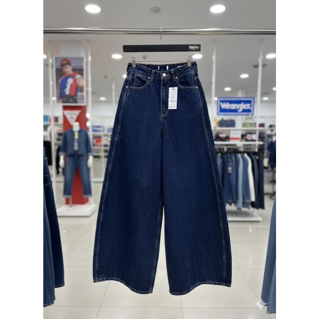 Wrangler กางเกงขายาว สี Dark Indigo