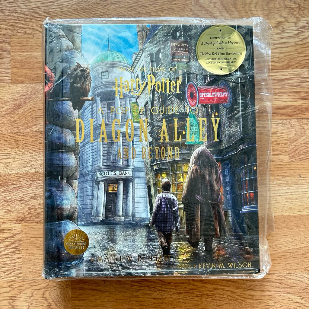 พร้อมส่ง🔥 Harry Potter: A Pop-Up Guide to Diagon Alley and Beyond หนังสือ ป็อปอัพแฮร์รี่ พอตเตอร์