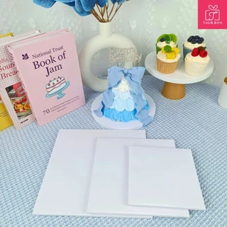 ฐานรองเค้ก แบบหนา (ลูกฟูก) พรีเมี่ยม [ครึ่งปอนด์ , 1 ปอนด์ , 2 ปอนด์] (50ชิ้น/แพ็ค)