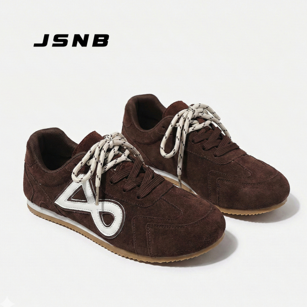 JSNB รองเท้าผ้าใบผู้หญิง สไตล์เกาหลี รองเท้าลำลองทรงสปอร์ต หนังกลับ ส้นเตี้ย มินิมอล รองเท้าแฟชั่นมาใหม่[LNT3328]