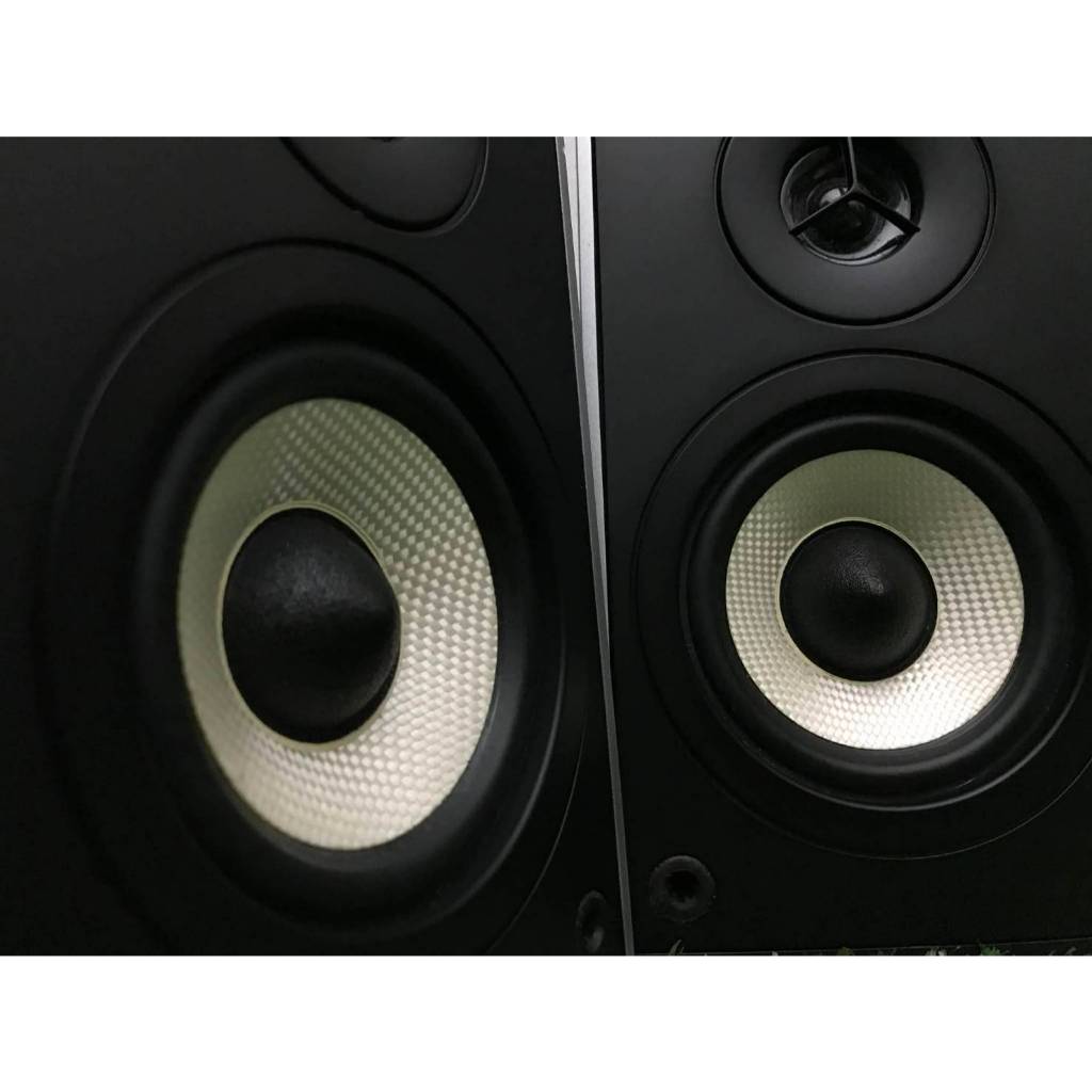 ลำโพง Onkyo รุ่น HTX-11ST จากตู้ญี่ปุ่นมือสอง สูง/กว้าง/ยาว/17.5/10/10/cm.ดอก 3 นิ้ว 2 ทาง ร่องรอยมี