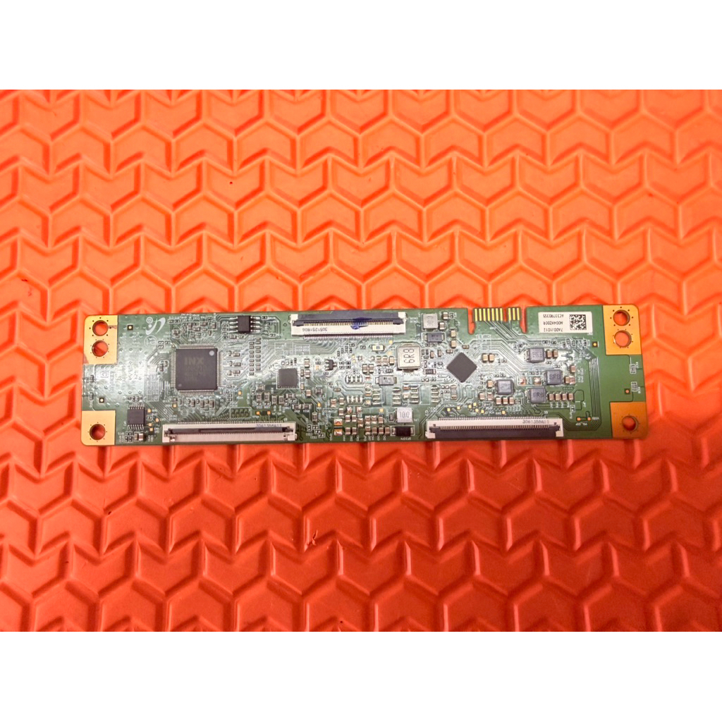 บอร์ดT-conทีวีPanasonic รุ่น 43MX800T