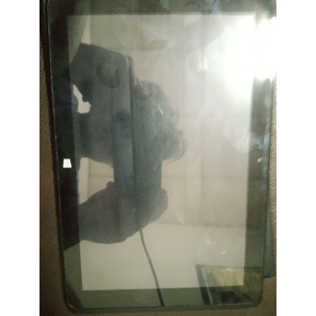 Fujitsu ArrowsTab Q506