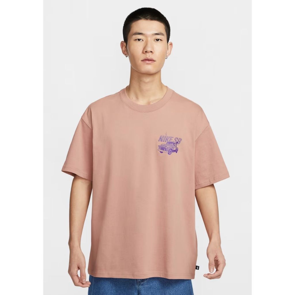 เสื้อยืด Nike SB "Skate Truck" Graphic T-Shirt