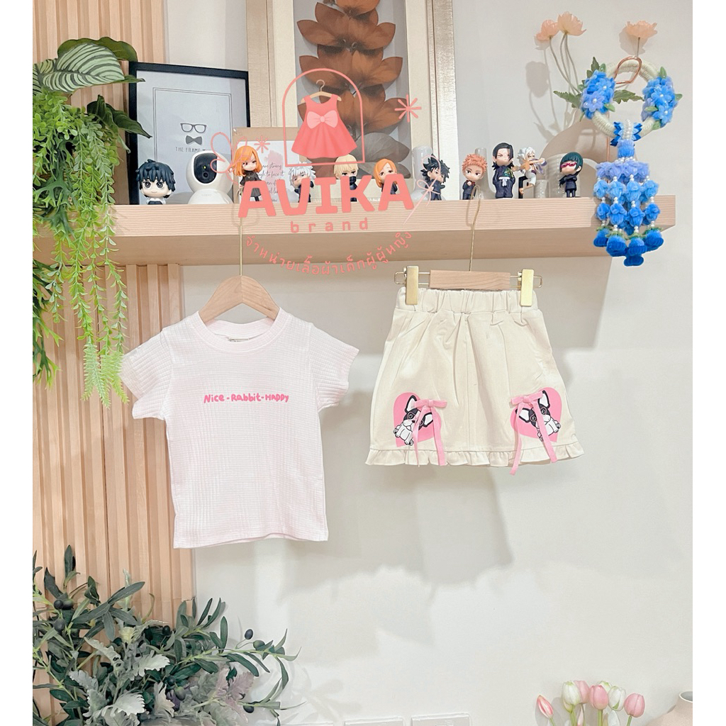 เซ็ทกระโปรงยีนส์สีครีม เสื้อยืดสีชมพูอ่อน ดีไซน์น่ารัก สำหรับเด็กหญิง